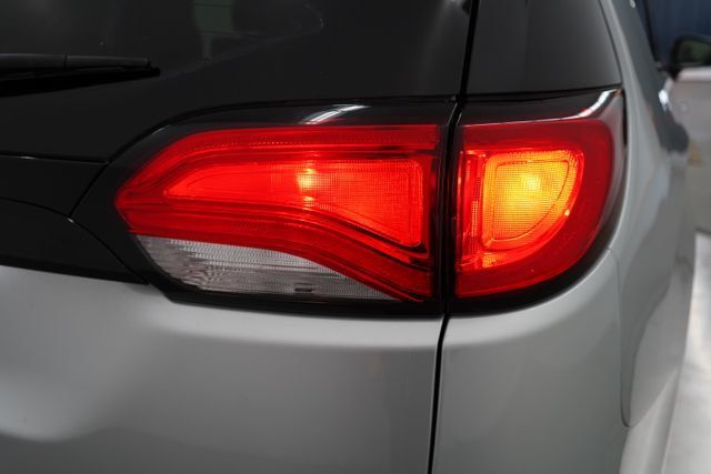 2023 Chrysler Voyager LX - 23077491 - 47