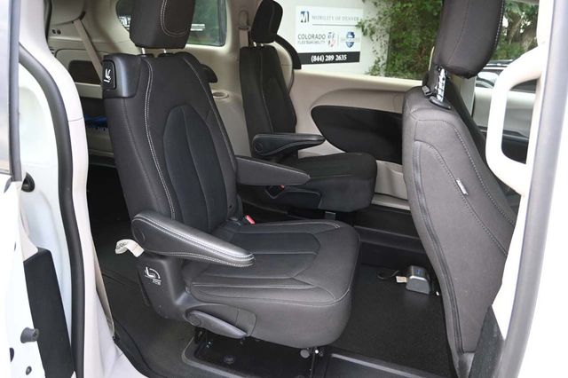 2023 Chrysler Voyager LX Mobility Handicap Van - 22917643 - 16