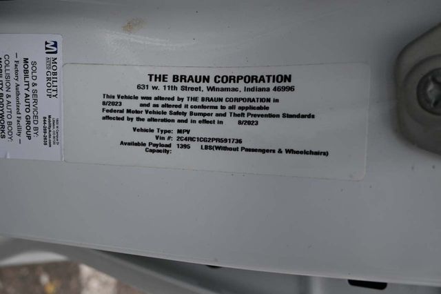 2023 Chrysler Voyager LX Mobility Handicap Van - 22917643 - 32