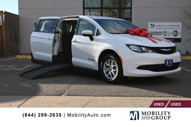 2023 Chrysler Voyager LX Mobility Handicap Van - 22999961 - 0