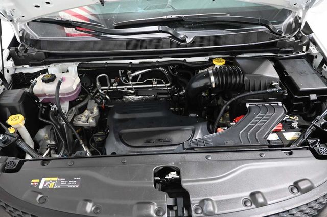 2023 Chrysler Voyager LX Mobility Handicap Van - 23059521 - 34