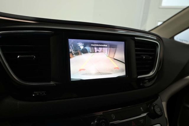 2023 Chrysler Voyager LX Mobility Handicap Van - 23059521 - 36