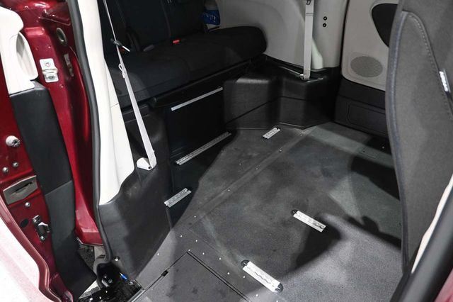 2023 Chrysler Voyager LX Mobility Handicap Van - 23063685 - 17