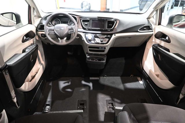 2023 Chrysler Voyager LX Mobility Handicap Van - 23063685 - 20