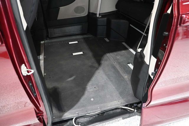 2023 Chrysler Voyager LX Mobility Handicap Van - 23063685 - 27
