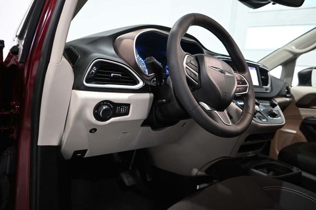 2023 Chrysler Voyager LX Mobility Handicap Van - 23063685 - 30