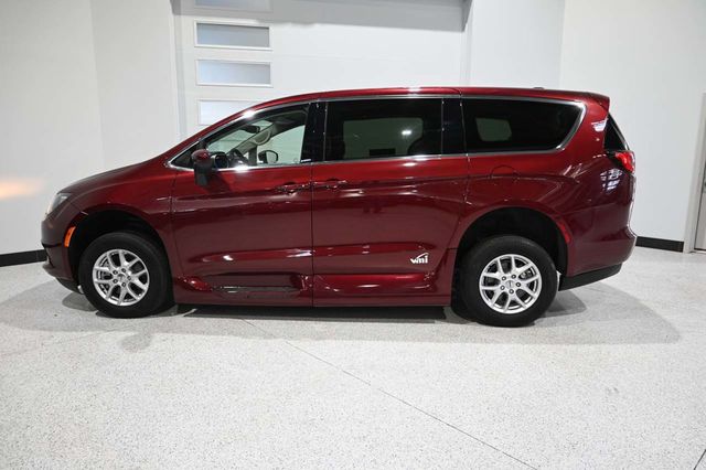 2023 Chrysler Voyager LX Mobility Handicap Van - 23063685 - 8