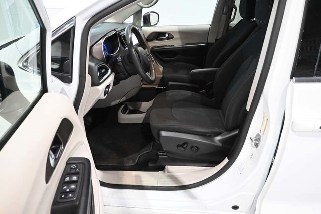 2023 Chrysler Voyager LX Mobility Handicap Van - 23100680 - 12