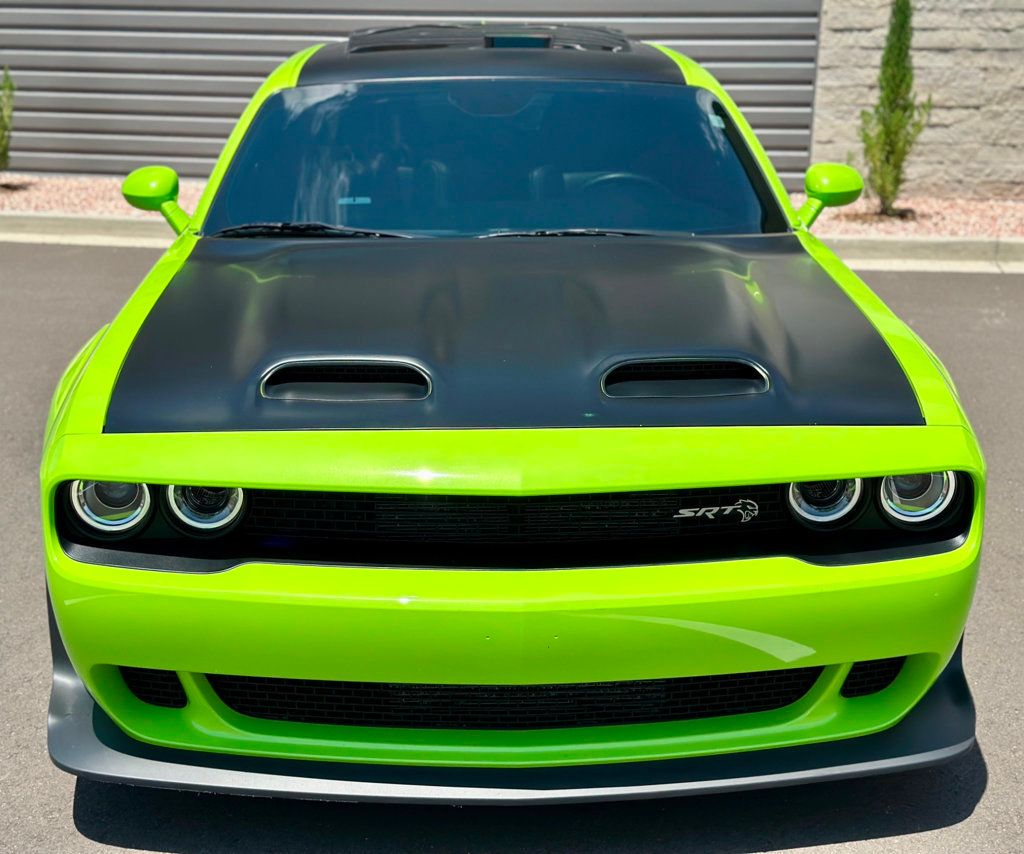 2023 Dodge Challenger SRT8 Hellcat Widebody photo 4