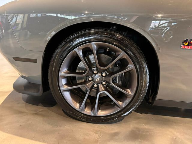 2023 Dodge Challenger 6SpeedManual/PlusPkg/MoonRoof/Htd&CldSeats/HtdSteerWheel/NAV - 22967097 - 24