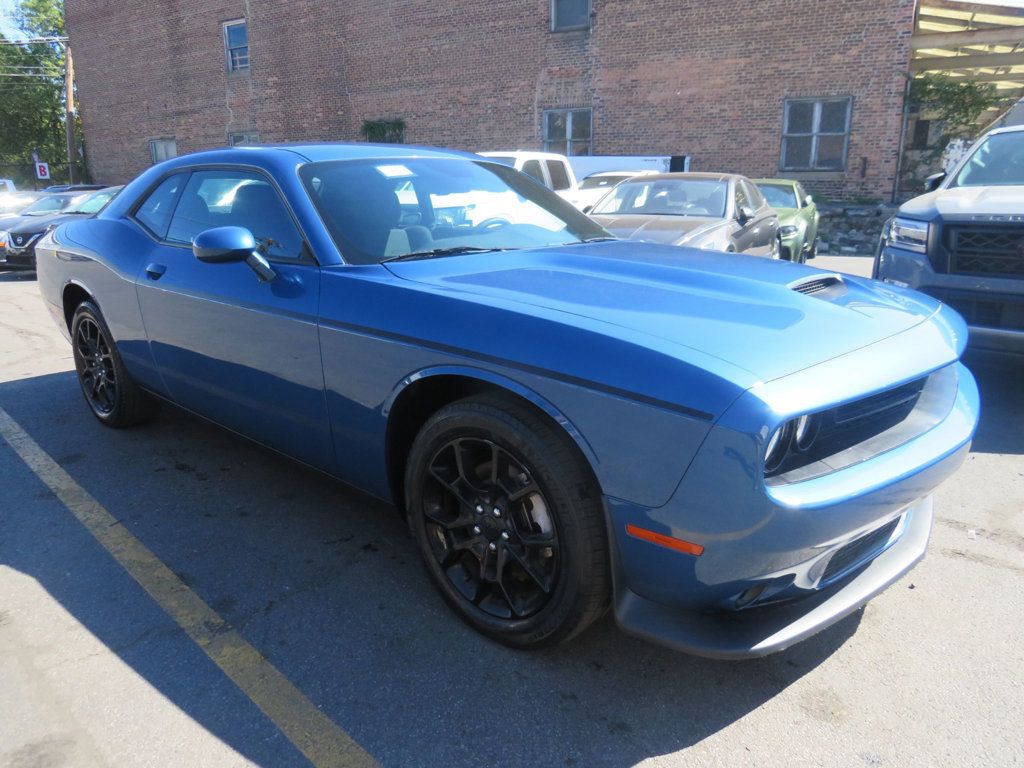2023 Dodge Challenger GT AWD photo 3