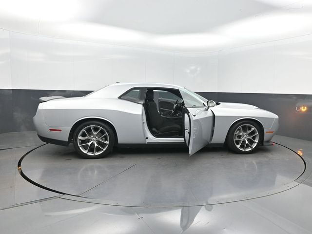 2023 Dodge Challenger GT RWD - 23029584 - 31