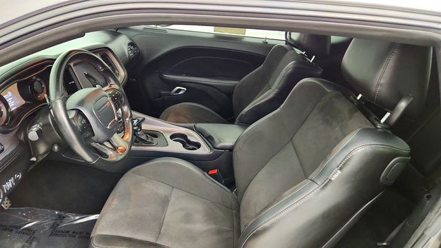 2023 Dodge Challenger GT RWD w/ Plus Pkg, Blacktop Pkg & Navigation - 23050695 - 19