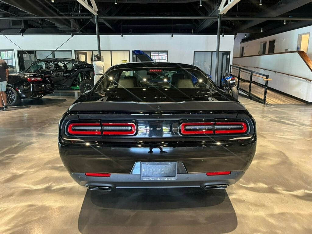 2023 Dodge Challenger RT Plus/6SpeedManual/Htd&CldSeats/NAV/BackUpCam/ParkSensors - 22574363 - 3