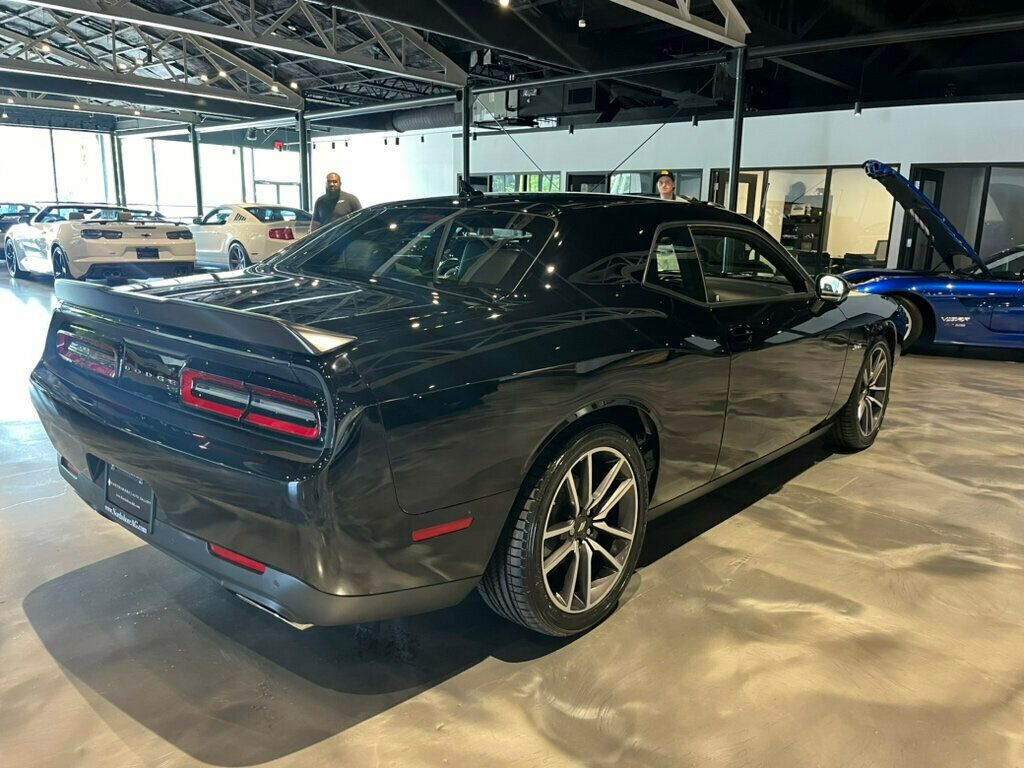 2023 Dodge Challenger RT Plus/6SpeedManual/Htd&CldSeats/NAV/BackUpCam/ParkSensors - 22574363 - 4