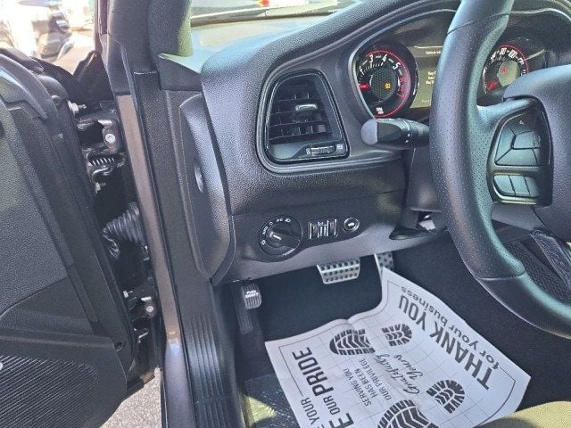 2023 Dodge Challenger R/T RWD - 22940824 - 12