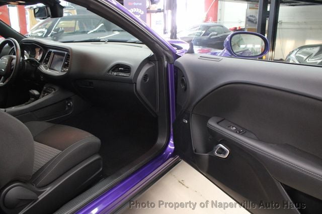 2023 Dodge Challenger R/T RWD - 23026520 - 36