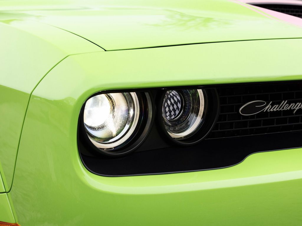 2023 Dodge Challenger R/T Scat Pack Widebody ATX Auto Trans, Plus Package, Tech Group - 22956043 - 19