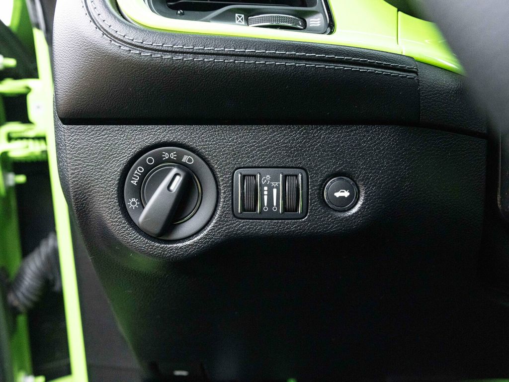 2023 Dodge Challenger R/T Scat Pack Widebody ATX Auto Trans, Plus Package, Tech Group - 22956043 - 34