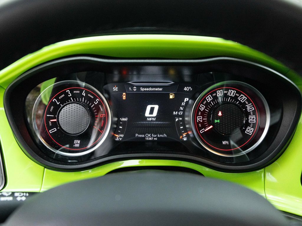 2023 Dodge Challenger R/T Scat Pack Widebody ATX Auto Trans, Plus Package, Tech Group - 22956043 - 35