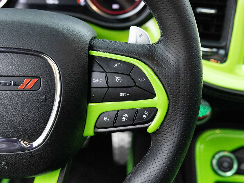 2023 Dodge Challenger R/T Scat Pack Widebody ATX Auto Trans, Plus Package, Tech Group - 22956043 - 37