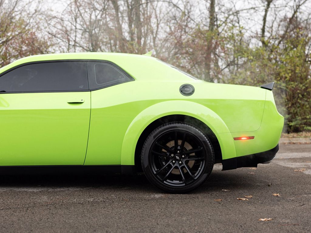 2023 Dodge Challenger R/T Scat Pack Widebody ATX Auto Trans, Plus Package, Tech Group - 22956043 - 4
