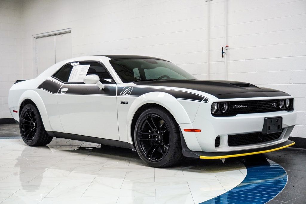 2023 Dodge Challenger R/T Scat Pack Widebody photo 4