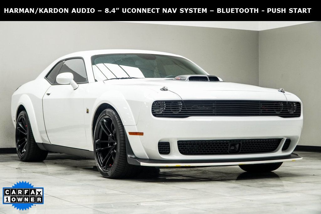 2023 Dodge Challenger R/T Scat Pack Widebody photo 3
