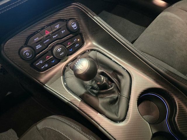 2023 Dodge Challenger R/TScatPackWidebody/RWD/TechnologyGroup/PlusPkg/CarbonInteriorPk - 23090366 - 9