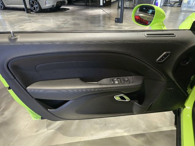 2023 Dodge Challenger R/TScatPackWidebody/RWD/TechnologyGroup/PlusPkg/CarbonInteriorPk - 23090366 - 15