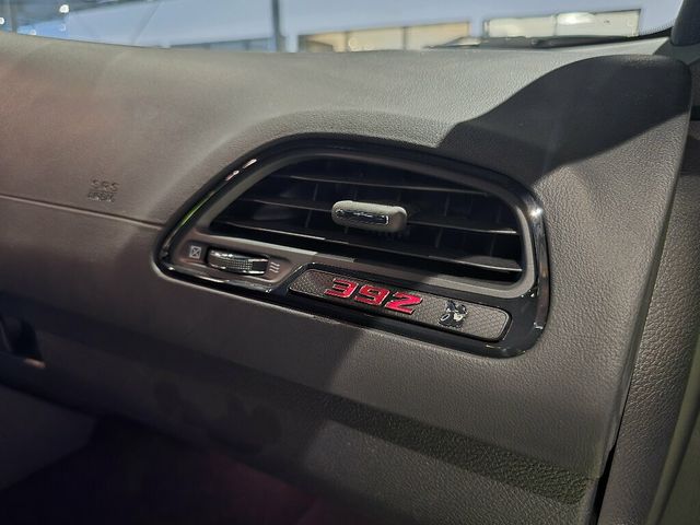2023 Dodge Challenger R/TScatPackWidebody/RWD/TechnologyGroup/PlusPkg/CarbonInteriorPk - 23090366 - 25