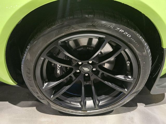2023 Dodge Challenger R/TScatPackWidebody/RWD/TechnologyGroup/PlusPkg/CarbonInteriorPk - 23090366 - 26