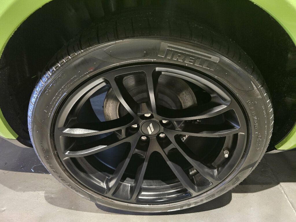 2023 Dodge Challenger R/TScatPackWidebody/RWD/TechnologyGroup/PlusPkg/CarbonInteriorPk - 23090366 - 27