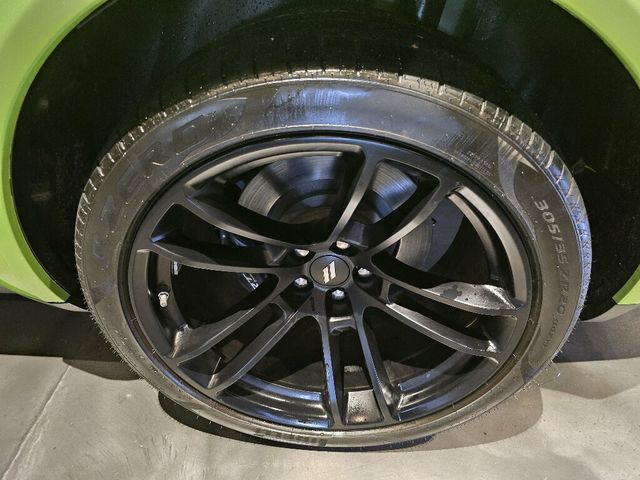 2023 Dodge Challenger R/TScatPackWidebody/RWD/TechnologyGroup/PlusPkg/CarbonInteriorPk - 23090366 - 28
