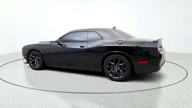 2023 Dodge Challenger R/T w/ Blacktop Package, 8-Spd Auto & Uconnect NAV - 23100866 - 6