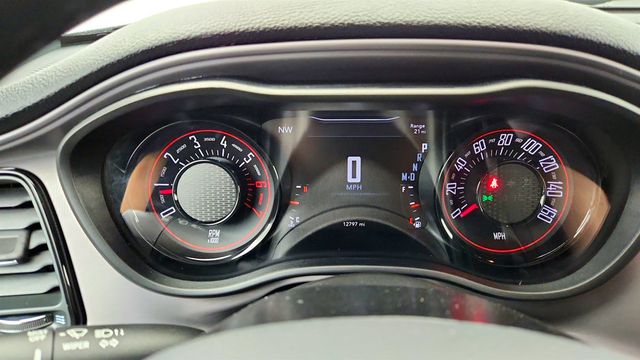 2023 Dodge Challenger R/T with 4C NAV, Blacktop Package & Alpine Audio Group (372 hp) - 22970709 - 13