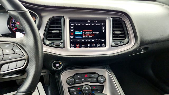 2023 Dodge Challenger R/T with 4C NAV, Blacktop Package & Alpine Audio Group (372 hp) - 22970709 - 16