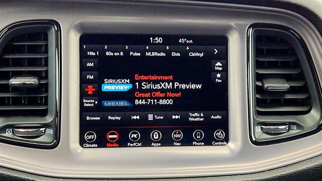 2023 Dodge Challenger R/T with 4C NAV, Blacktop Package & Alpine Audio Group (372 hp) - 22970709 - 17