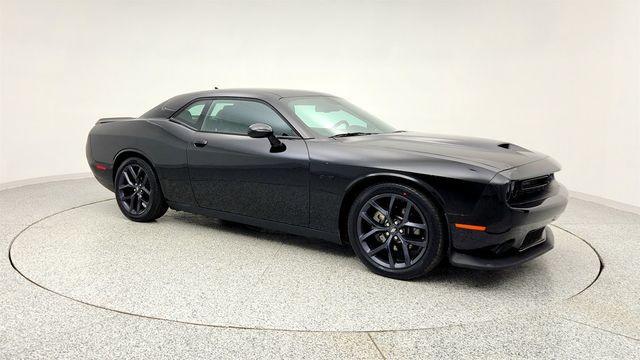 2023 Dodge Challenger R/T with 4C NAV, Blacktop Package & Alpine Audio Group (372 hp) - 22970709 - 2
