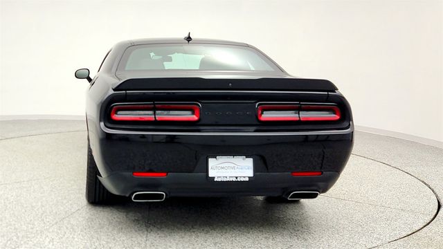 2023 Dodge Challenger R/T with 4C NAV, Blacktop Package & Alpine Audio Group (372 hp) - 22970709 - 5