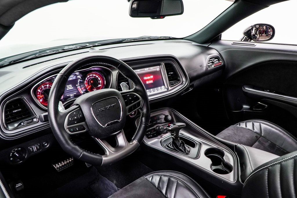 2023 Dodge Challenger SRT8 Hellcat photo 5
