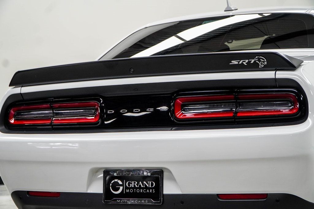 2023 Dodge Challenger SRT8 Hellcat photo 13