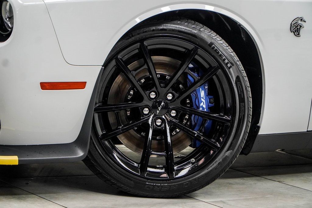 2023 Dodge Challenger SRT8 Hellcat photo 3