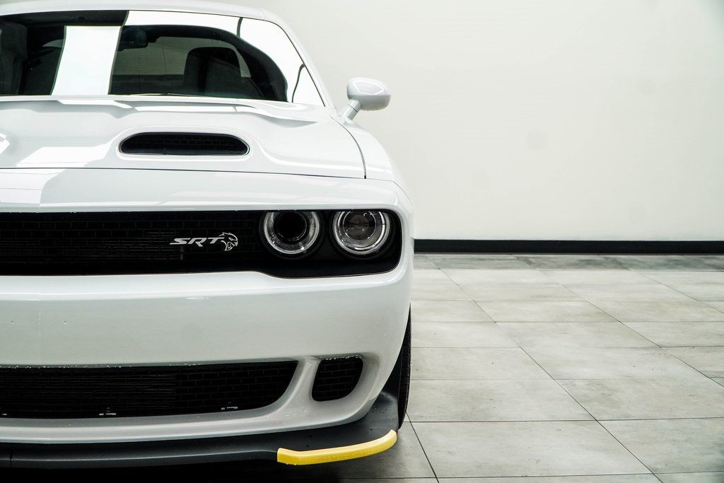 2023 Dodge Challenger SRT8 Hellcat photo 4