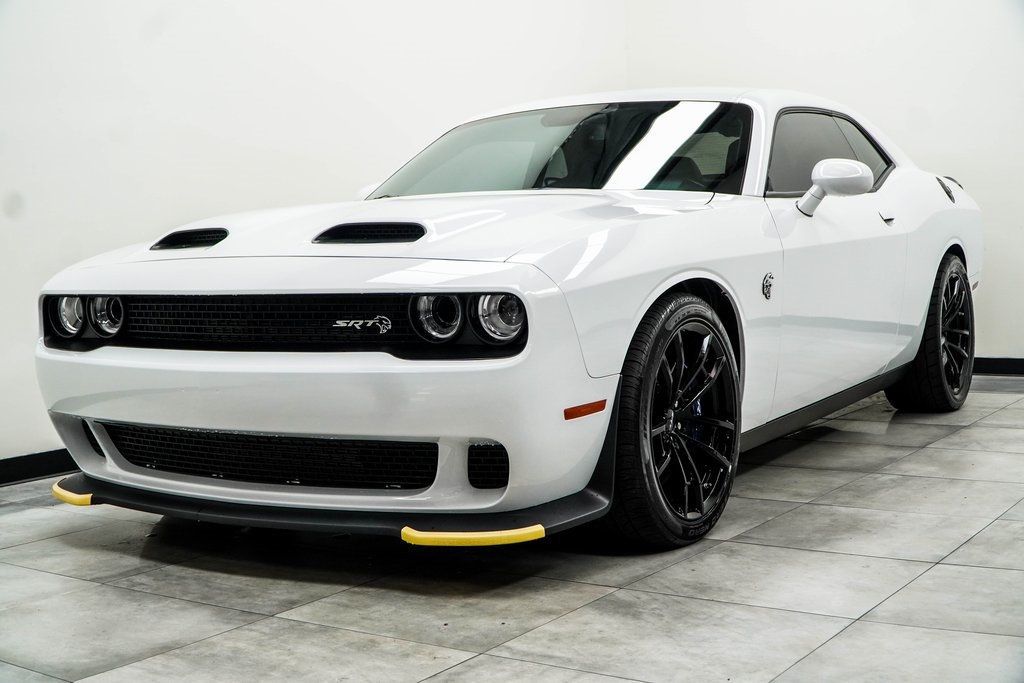 2023 Dodge Challenger SRT8 Hellcat photo 6