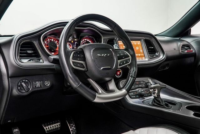 2023 Dodge Challenger SRT Hellcat Jailbreak - 22961161 - 4