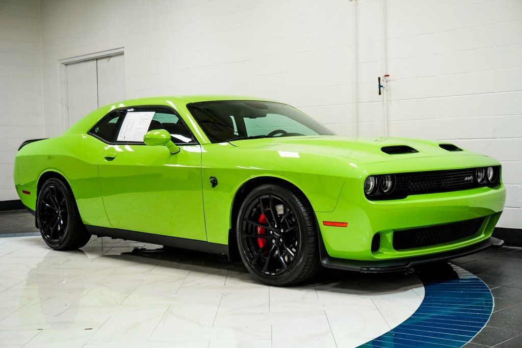 2023 Dodge Challenger SRT8 Hellcat photo 4