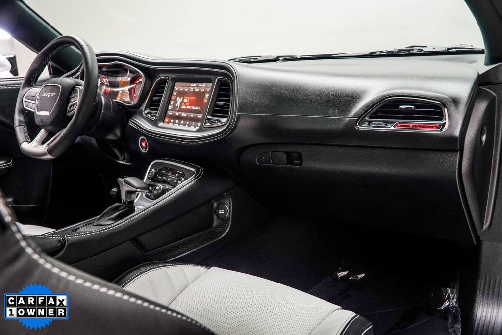 2023 Dodge Challenger SRT8 Hellcat photo 16