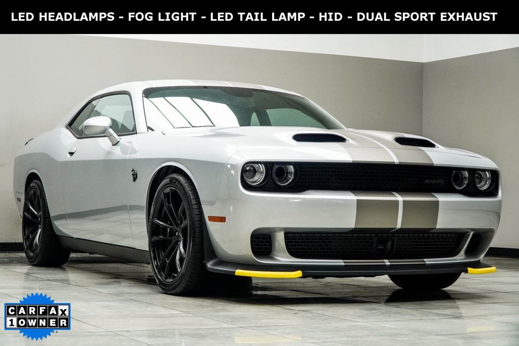 2023 Dodge Challenger SRT8 Hellcat photo 4