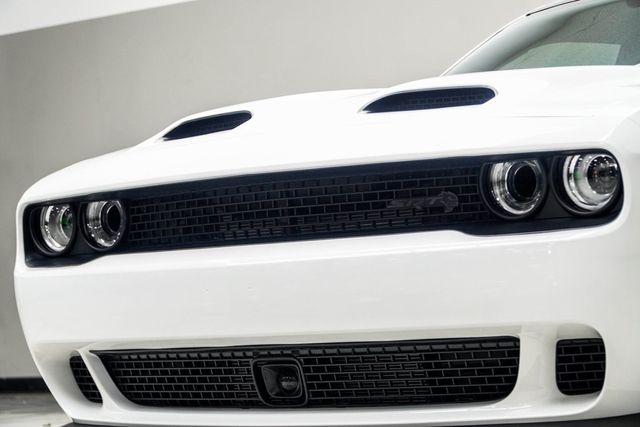 2023 Dodge Challenger SRT Hellcat Jailbreak - 22908495 - 1